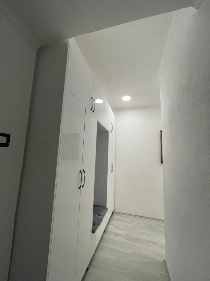 Stone City Apartament Apartment Gjirokaster Exterior photo